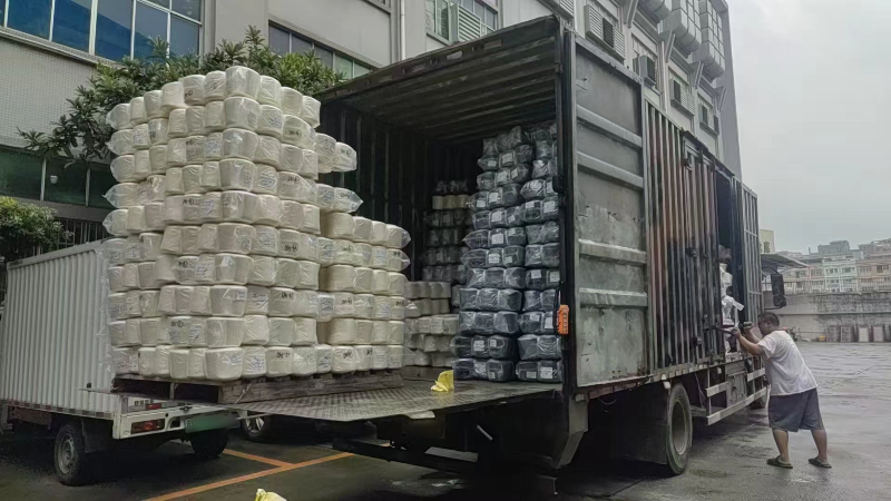 Chinese yarn loaded for shipment to Vietnam Chinese yarn loaded for shipment to Vietnam